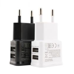 Cargador adaptador de red doble USB lateral universal para móvil, tablet, consola, cámara, GPS y más ⋆ Color negro