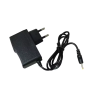 Cargador universal para tablet ⋆ Salida 5V 2A ⋆ Conector 2.5 mm ⋆ Entrada 100-240V ⋆ Compatible ⋆ Fuente de alimentación